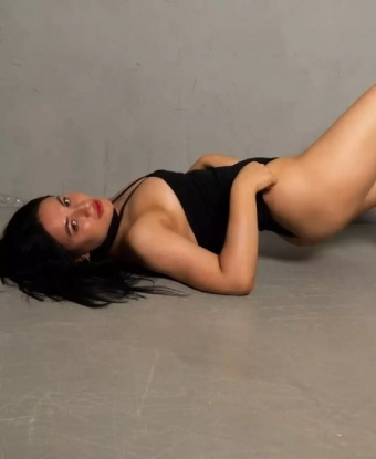 Анкета проститутки Эльмира - город Уцмиюрт, 25 лет, №1014